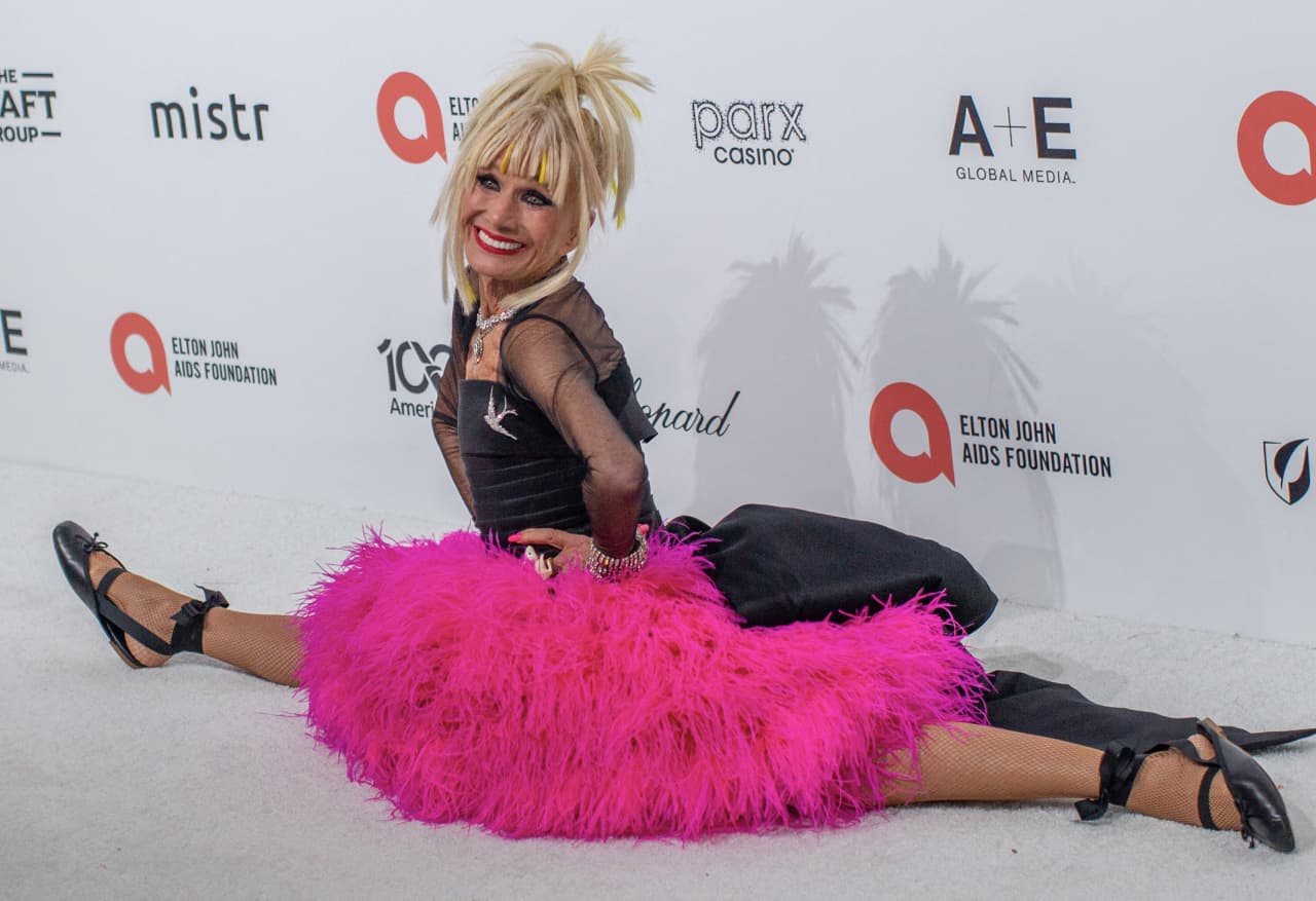 Designer Betsey Johnson takes $7 million SoCal home off the market — Paris Business news
