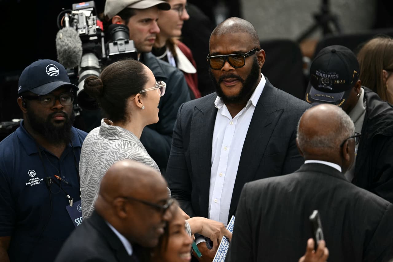 Tyler Perry cuts price of $36 million Wyoming property on 37 acres, buys $30 million Puerto Rico home — MarketWatch, Paris Real Estate news