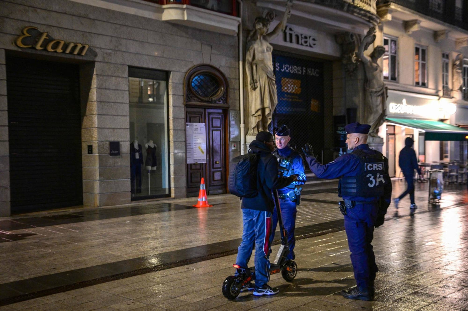  France imposes curfews in parts of Paris and other cities after riots  — Japan Times, Paris Schools news